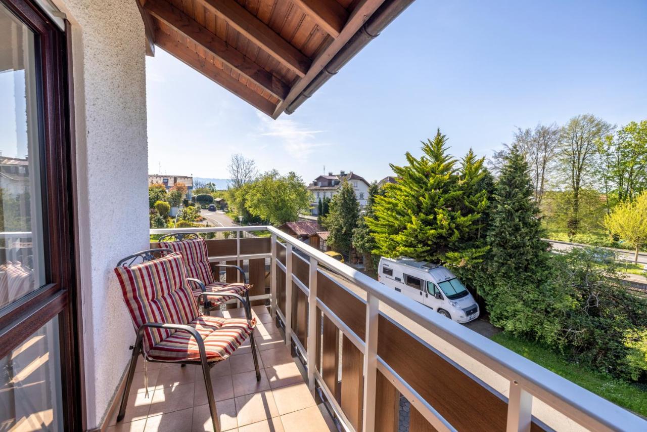 Ferienwohnung Seeblick Mit Blick Auf Die Alpen Wasserburg Buitenkant foto